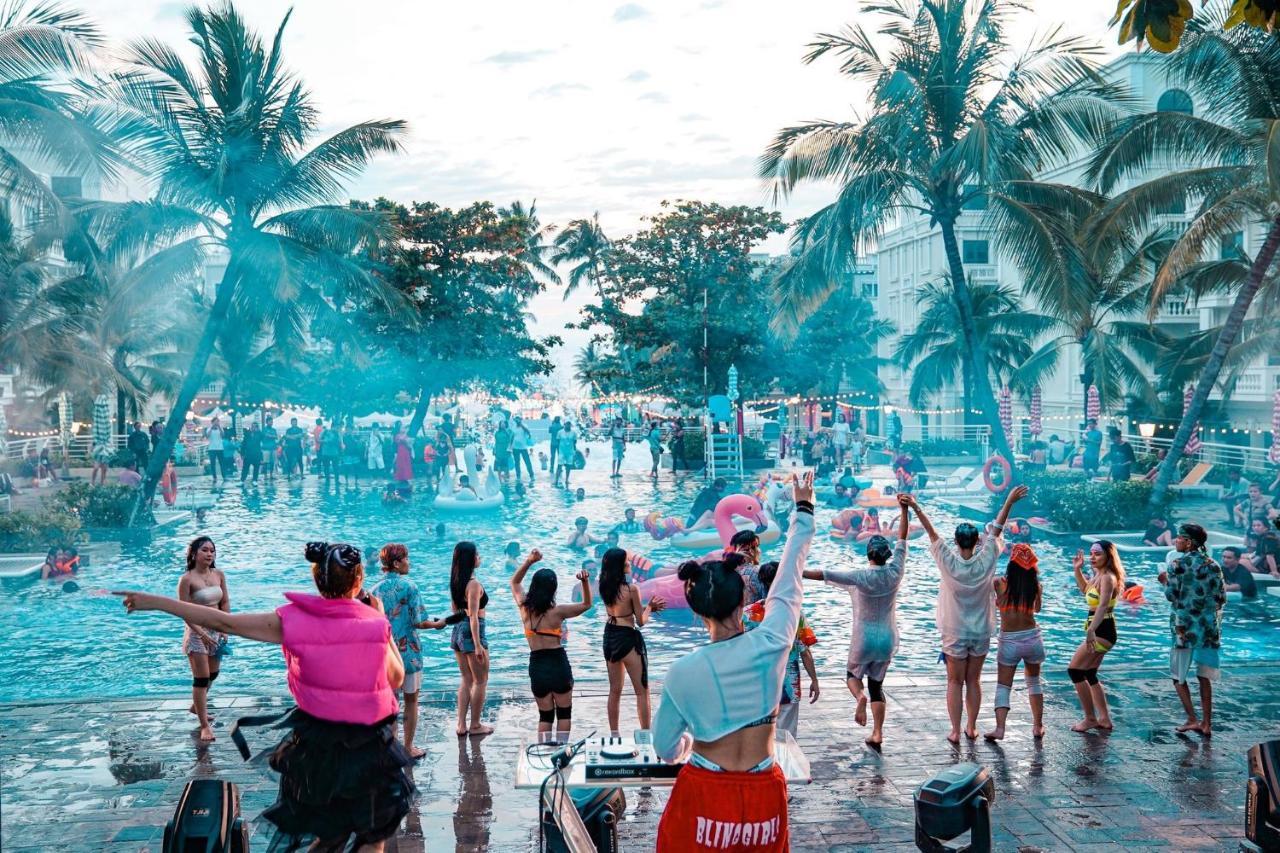 Marina Resort Waterfront Minh Phu Quoc Beach Swimming Pool Exteriör bild