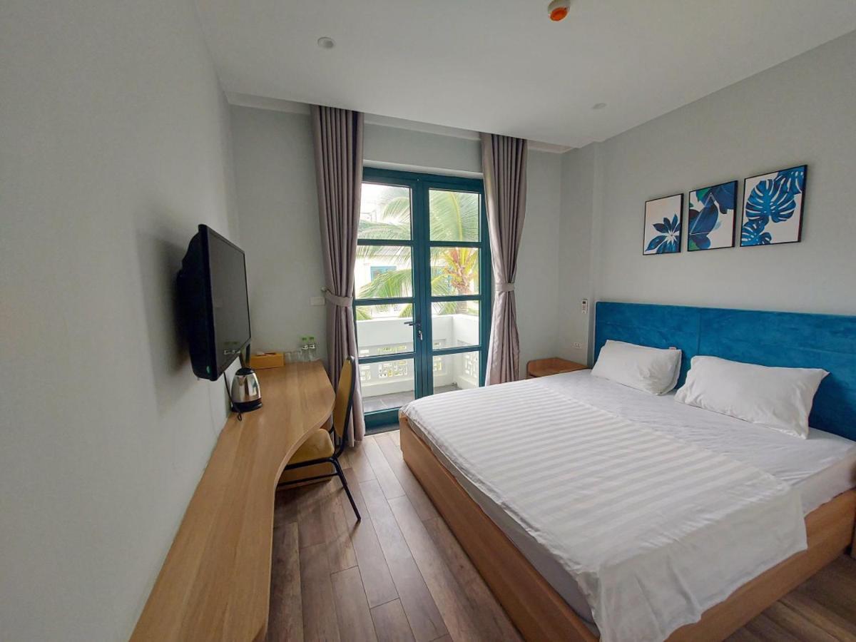 Marina Resort Waterfront Minh Phu Quoc Beach Swimming Pool Exteriör bild
